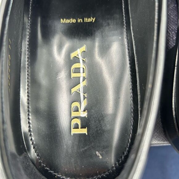 Men’s Prada, leather triangle logo loafers size 11 fits larger made in Italy - Picture 8 of 10
